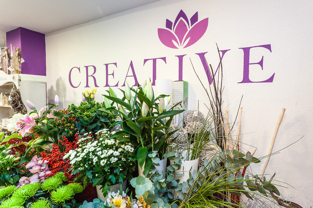 Creative Flowers Lovas 03